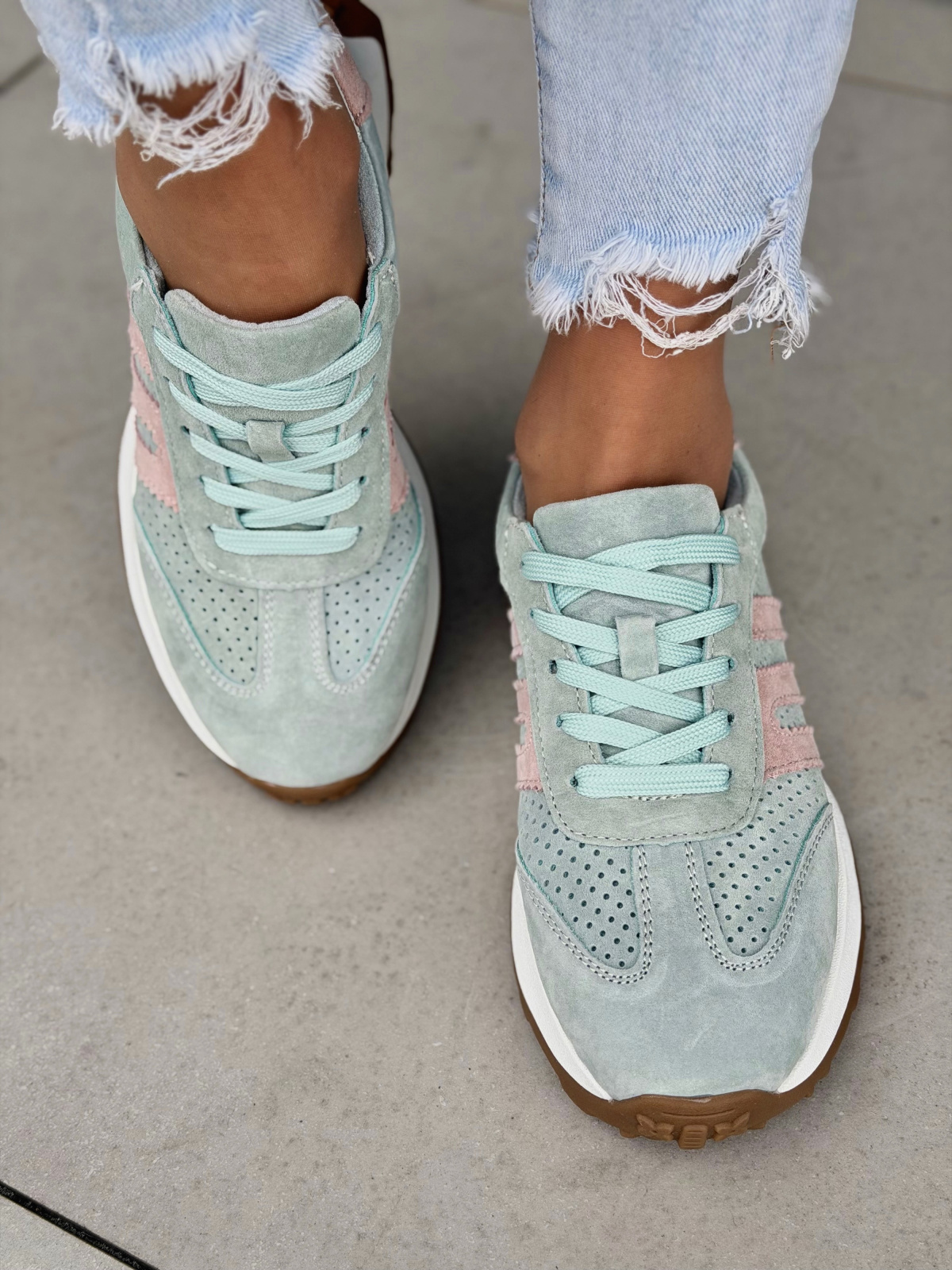 Miętowo-różowe sneakersy damskie ze skóry naturalnej casual