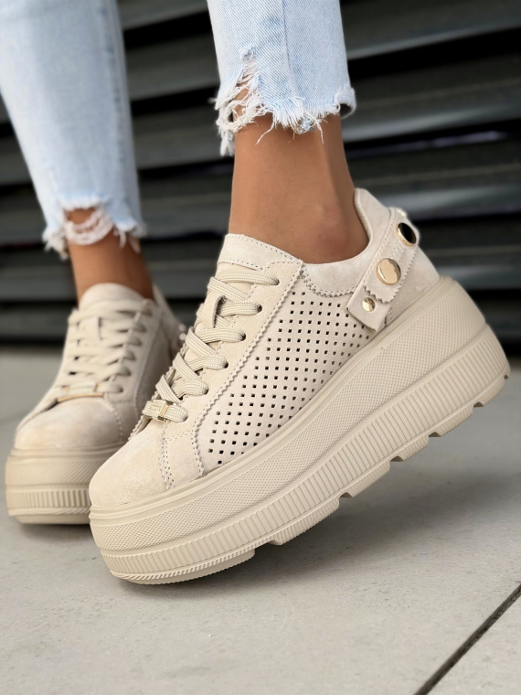 Beżowe sneakersy damskie skórzane na platformie casual
