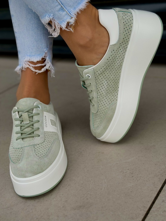 Miętowe sneakersy damskie skórzane na platformie casual