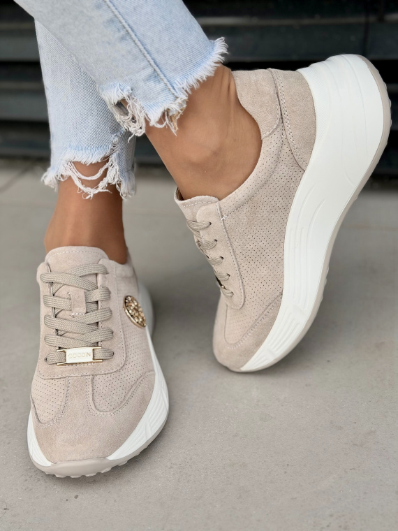 Beżowe sneakersy damskie skórzane casualowe na platformie