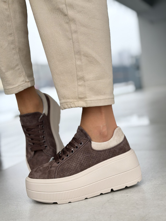 Brązowe sneakersy damskie zamszowe na platformie casual