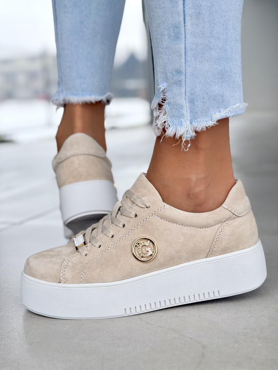 Beżowe sneakersy damskie skórzane na platformie casual