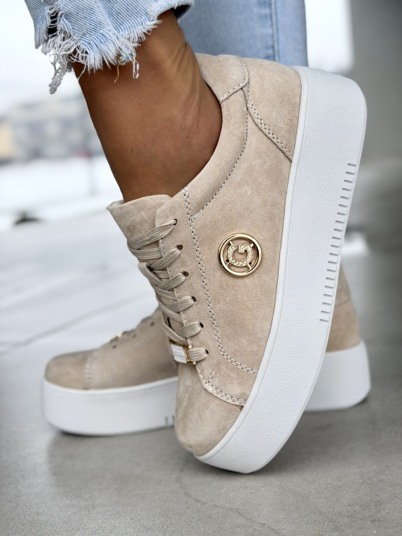 Beżowe sneakersy damskie skórzane na platformie casual