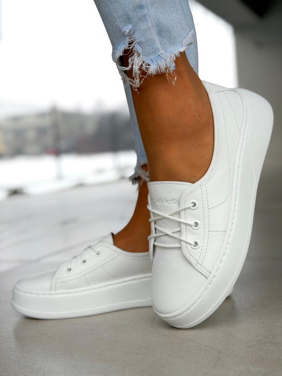 Białe sneakersy skórzane OLEKSY na platformie casual