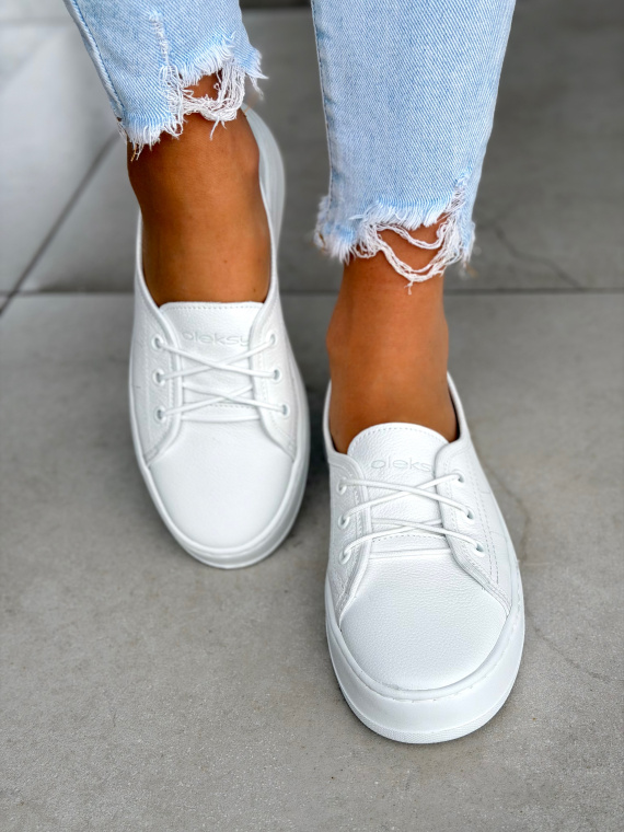 Białe sneakersy skórzane OLEKSY na platformie casual