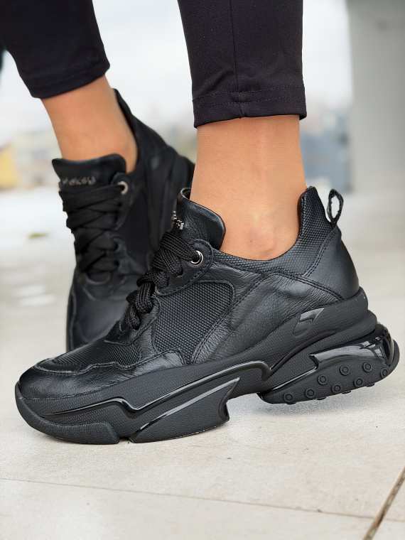 Czarne sneakersy skórzane damskie OLEKSY casual