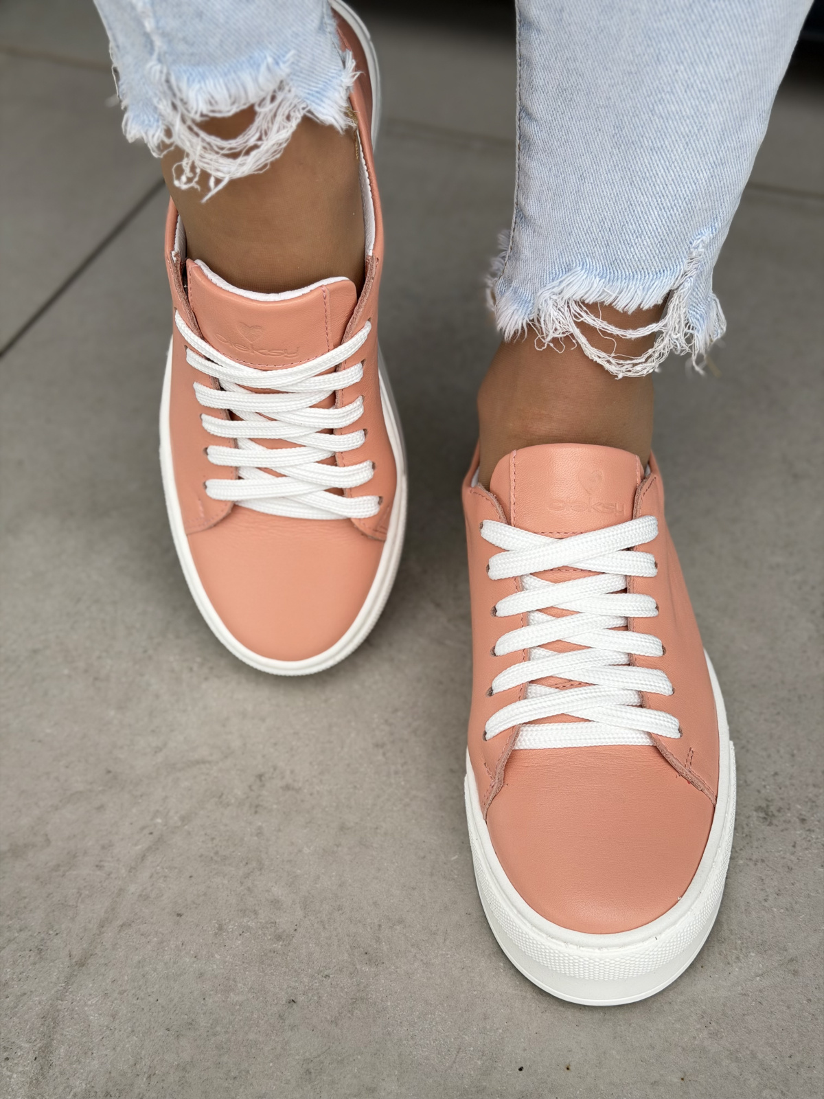 Morelowe sneakersy skórzane damskie na platformie OLEKSY casual