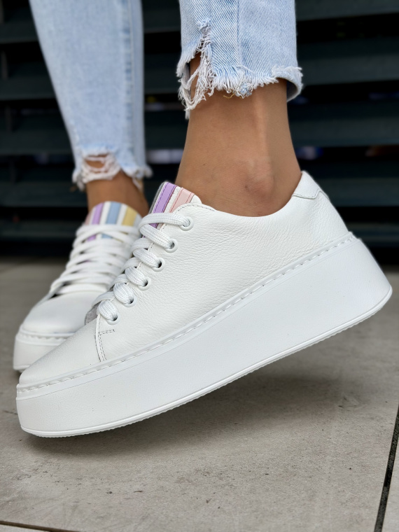 Białe sneakersy na platformie ze skóry naturalnej OLEKSY casual