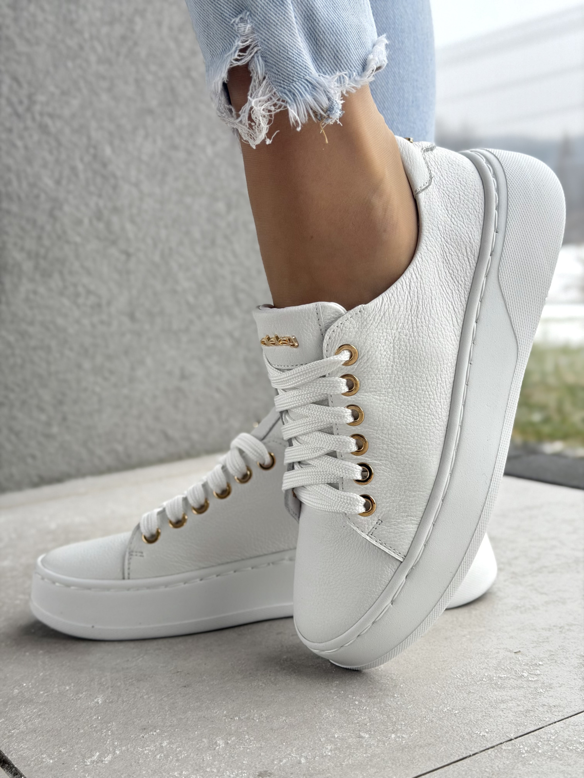 Sneakersy damskie OLEKSY ze skóry naturalnej Polskiej produkcji