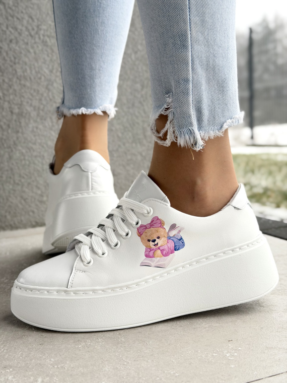 Białe sneakersy ze skóry naturalnej na platformie OLEKSY casual