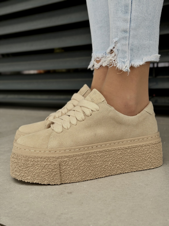 Beżowe sneakersy OLEKSY ze skóry naturalnej na platformie