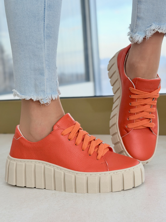 Pomarańczowe sneakersy skórzane OLEKSY na platformie casual