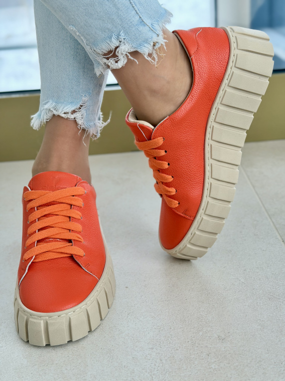Pomarańczowe sneakersy skórzane OLEKSY na platformie casual