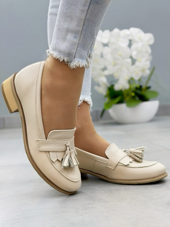Beżowe mokasyny skórzane damskie OLEKSY casual