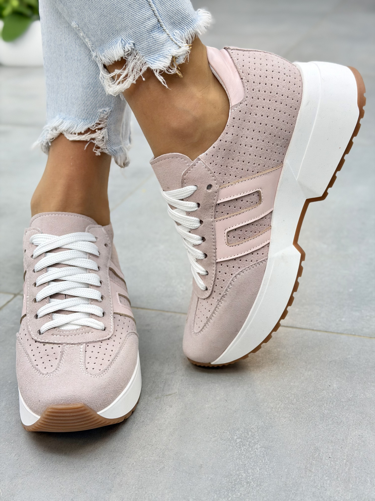 Różowe sneakersy damskie ze skóry naturalnej OLEKSY na platformie casual