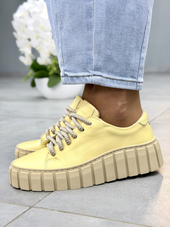 Żółte sneakersy damskie OLEKSY ze skór naturalnej casual