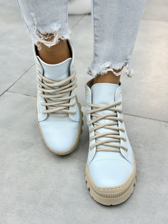 Błękitne trapery damskie skórzane OLEKSY casual