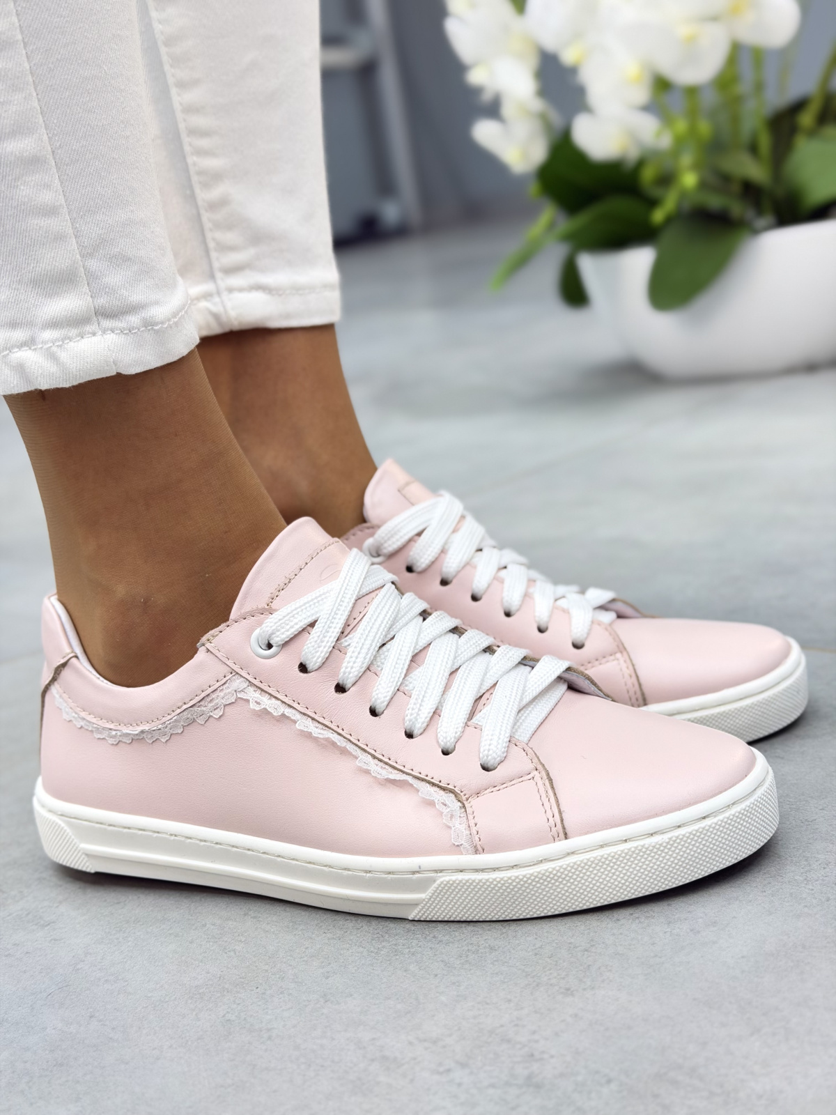 Różowe sneakersy skórzane damskie casual OLEKSY