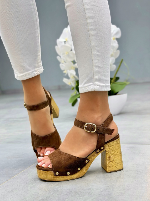 Brązowe sandały drewniaki damskie OLEKSY na słupku ze skóry naturalnej