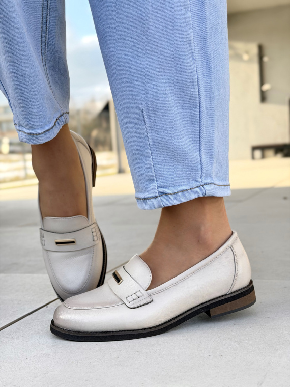 Beżowe mokasyny skórzane damskie eleganckie casual