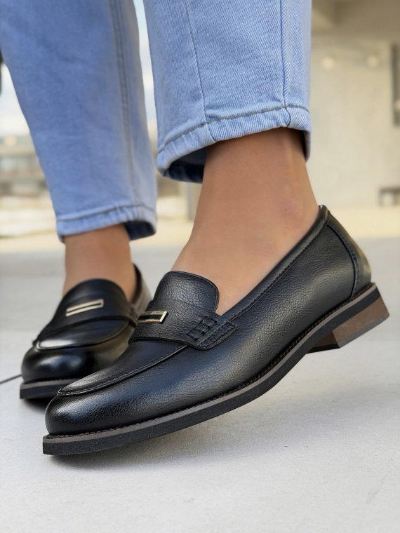 Czarne mokasyny damskie ze skóry naturalnej eleganckie