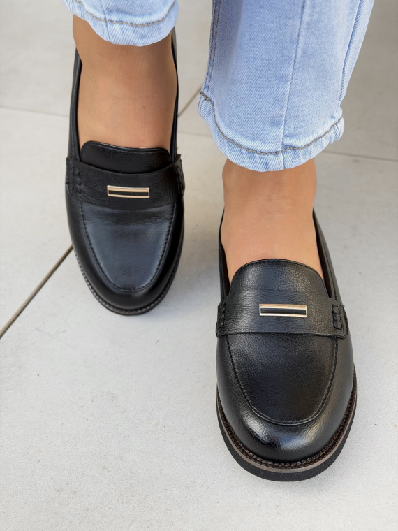 Czarne mokasyny damskie ze skóry naturalnej eleganckie