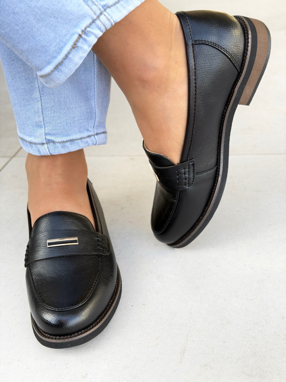 Czarne mokasyny damskie ze skóry naturalnej eleganckie
