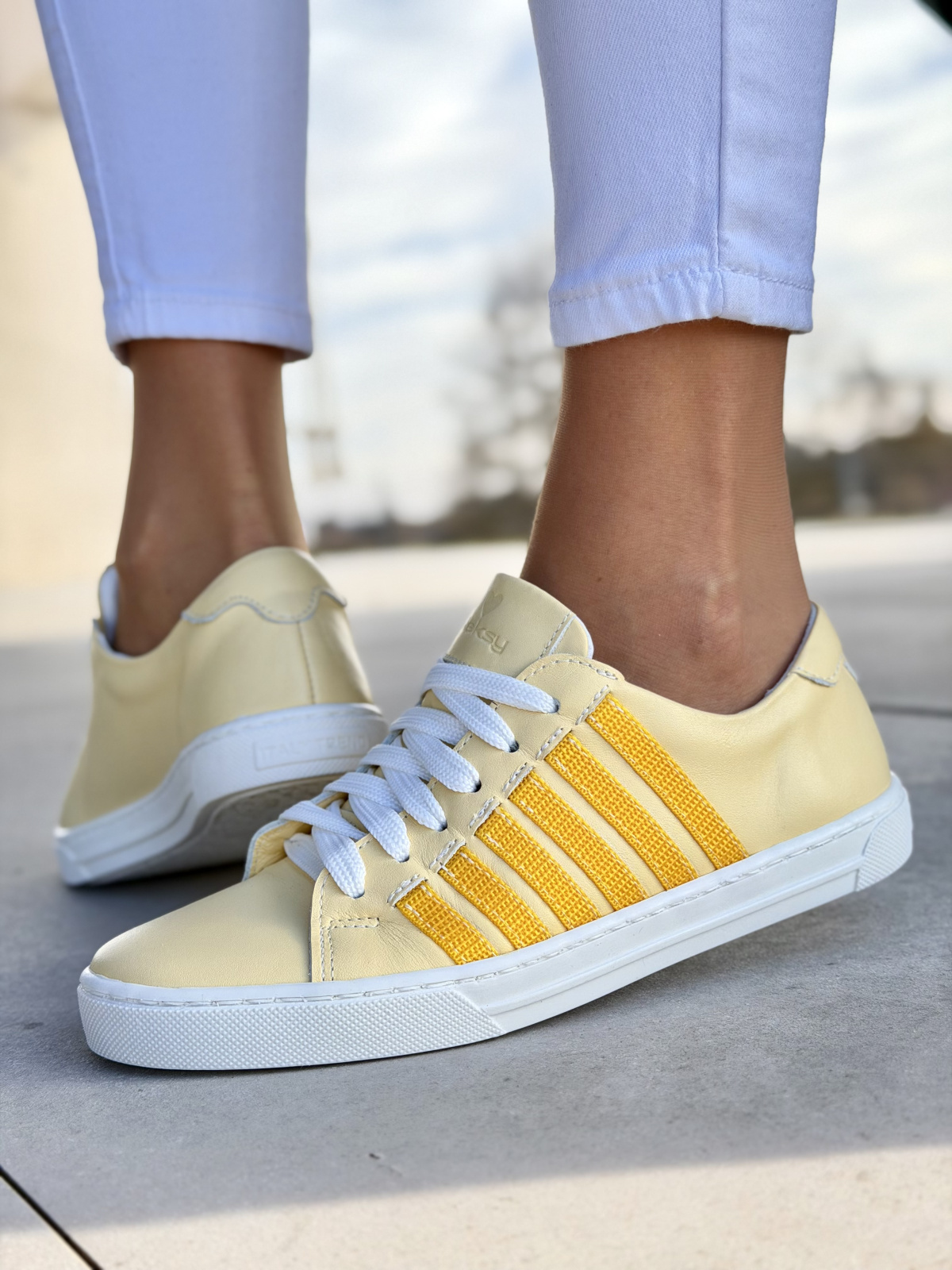 Żółte sneakersy skórzane damskie casual OLEKSY