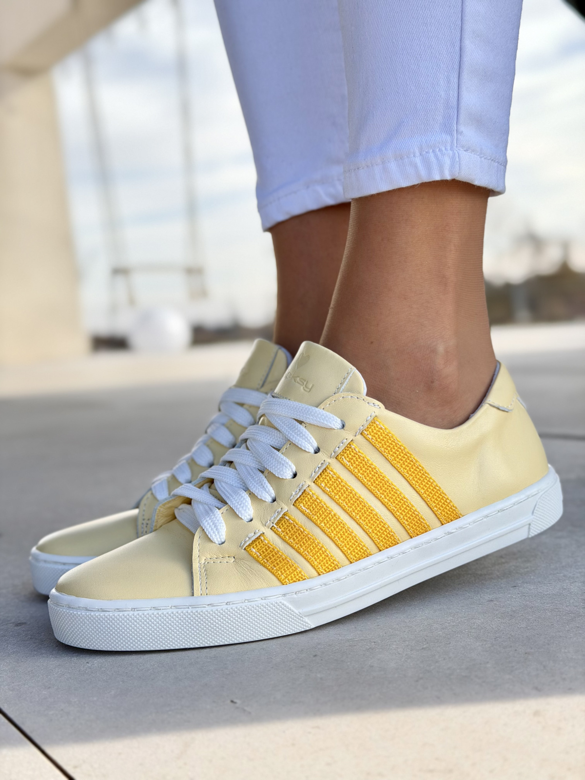 Żółte sneakersy skórzane damskie casual OLEKSY