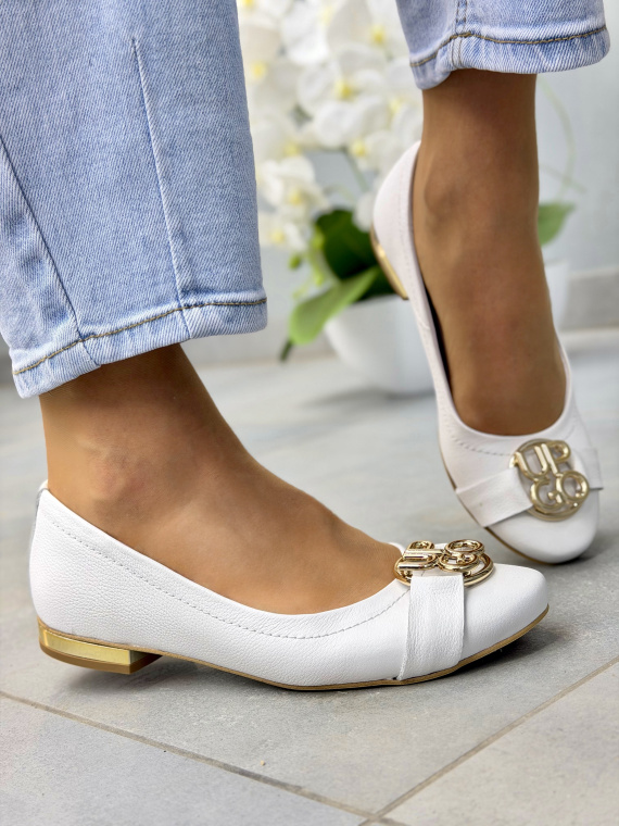 Białe baleriny skórzane damskie eleganckie OLEKSY