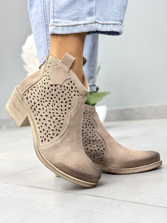 Beżowe kowbojki damskie ażurowe ze skóry naturalnej OLEKSY casual