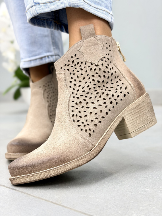 Beżowe kowbojki damskie ażurowe ze skóry naturalnej OLEKSY casual