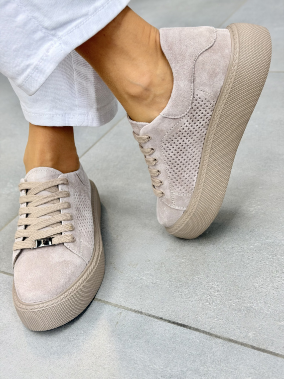 Beżowe sneakersy damskie zamszowe ze skóry naturalnej casual