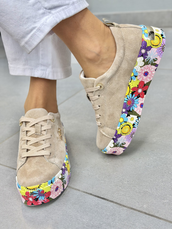 Beżowe sneakersy damskie zamszowe skórzane na platformie casual