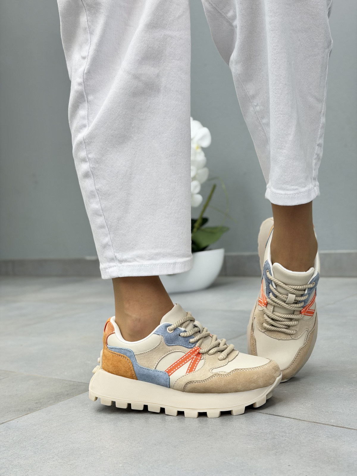 Multikolorowe sneakersy damskie skórzane casual