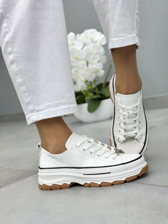 Białe sneakersy damskie skórzane casual