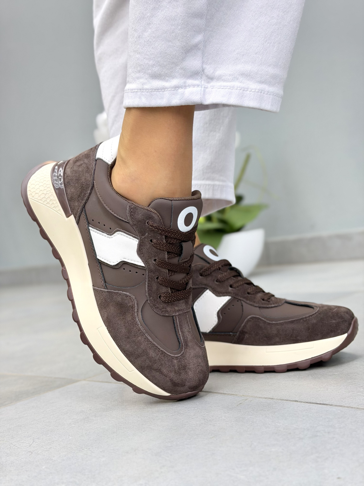 Brązowe sneakersy skórzane damskie casual OLEKSY