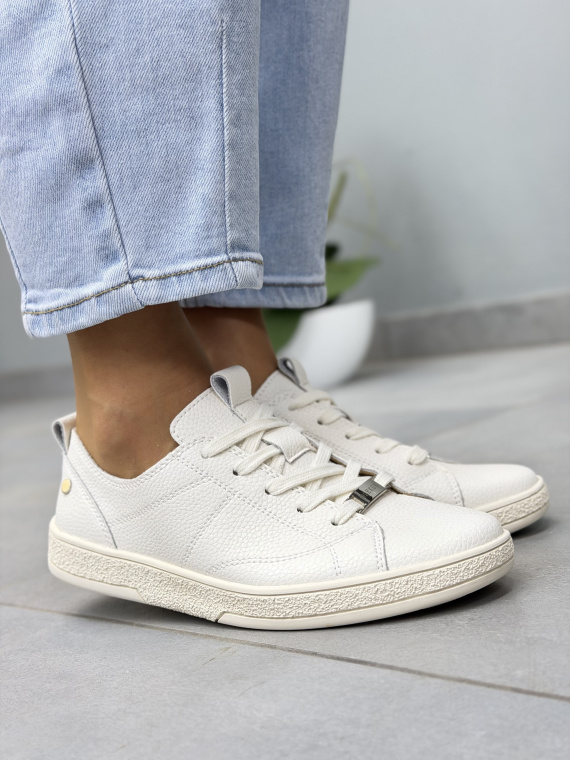 Minimalistyczne białe sneakersy skórzane damskie OLEKSY casual