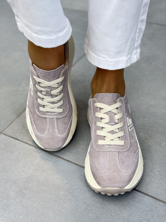 Beżowe sneakersy damskie zamszowe skórzane casual