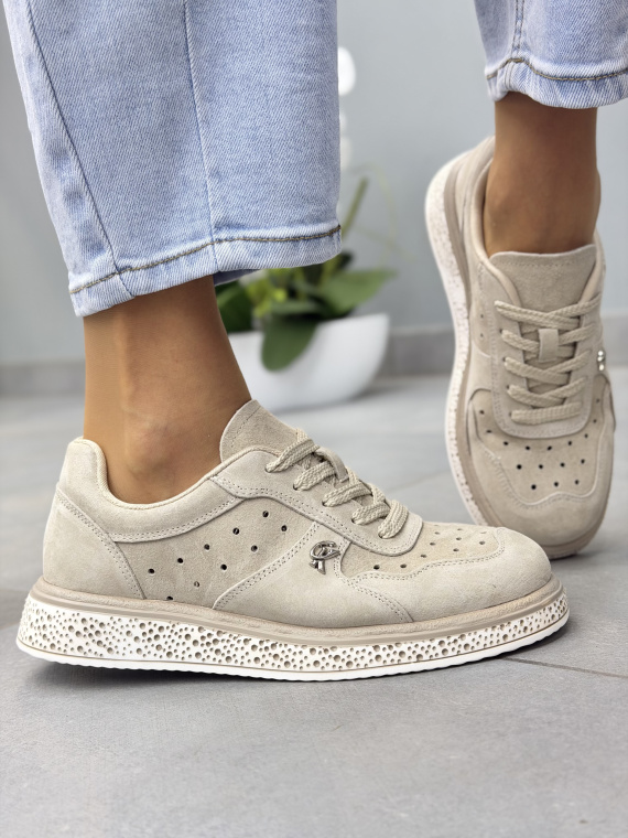 Beżowe sneakersy damskie z naturalnego zamszu casual