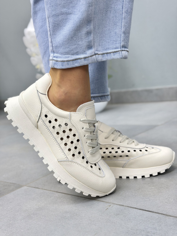Beżowe sneakersy skórzane damskie casual perforowane
