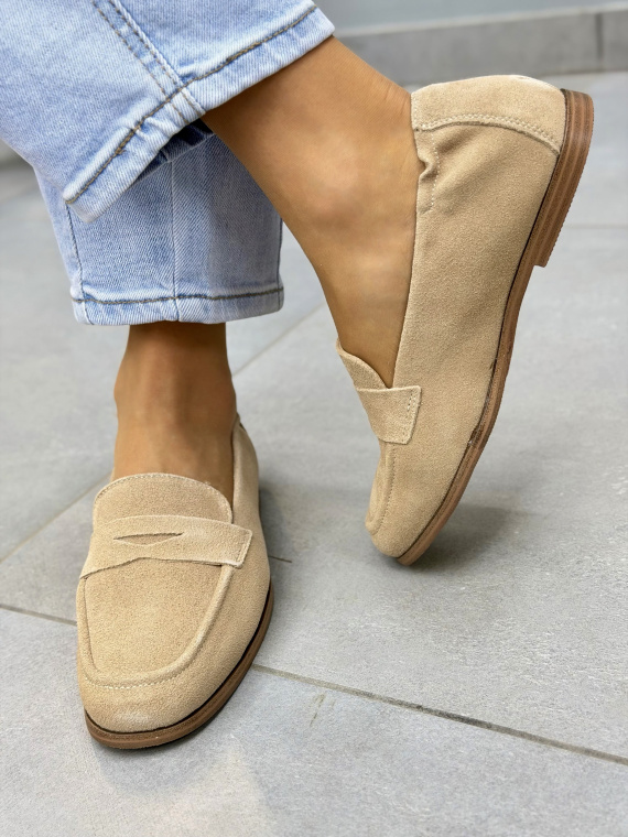 Beżowe mokasyny loafersy damskie zamszowe ze skóry naturalnej casual
