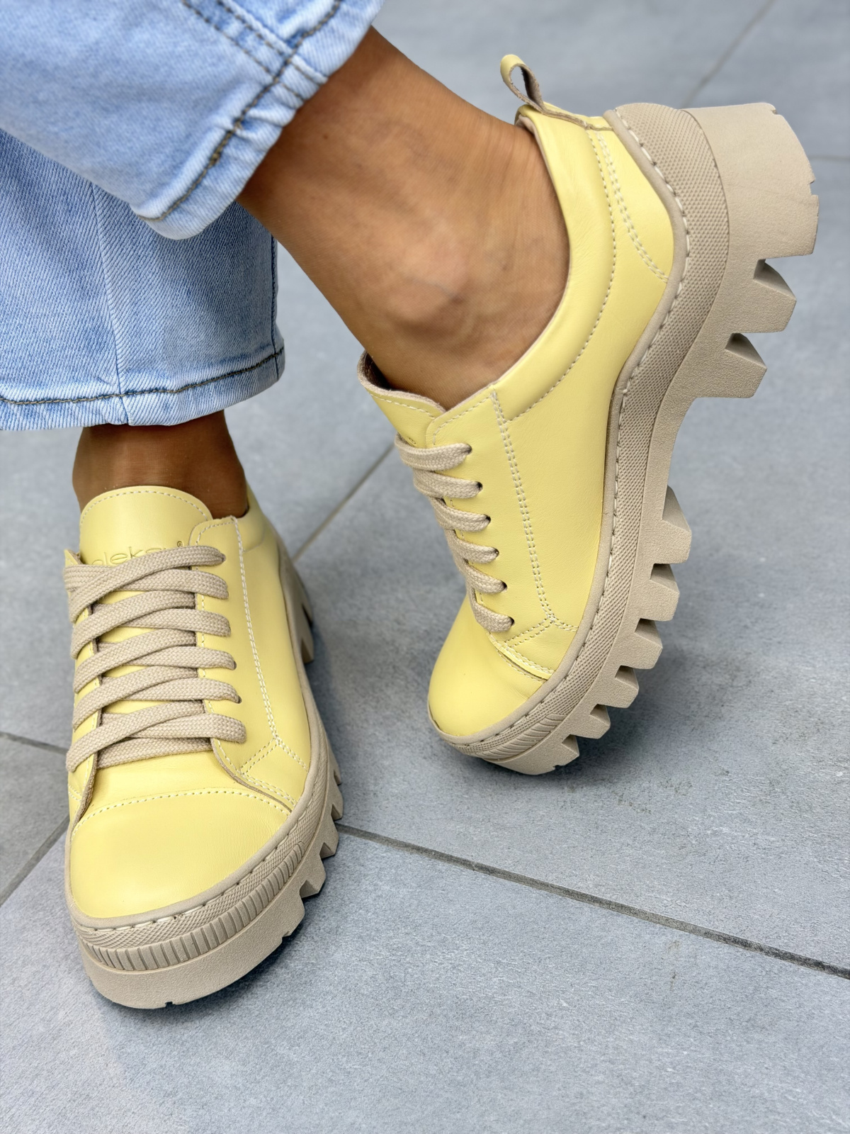 Żółte trapery damskie skórzane OLEKSY casual