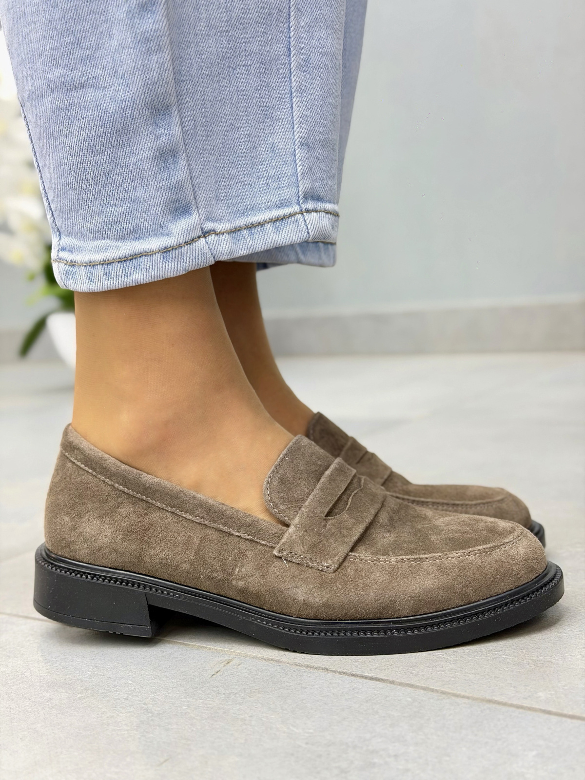 Brązowe mokasyny loafersy damskie zamszowe ze skóry naturalnej eleganckie