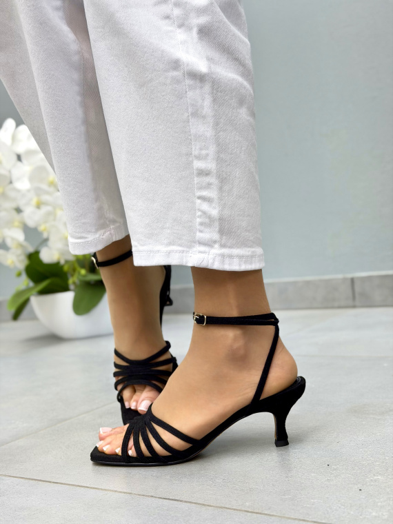 Czarne sandały damskie ze skóry naturalnej OLEKSY na obcasie eleganckie