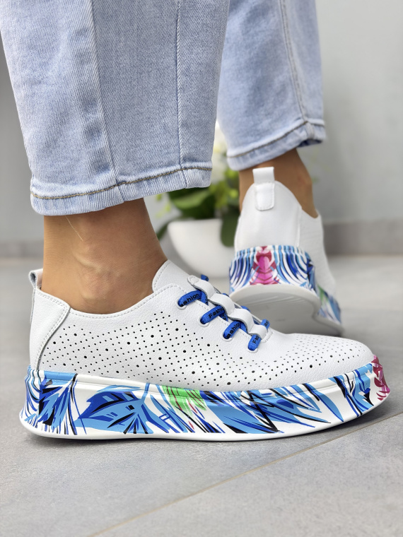 Białe sneakersy damskie skórzane z kolorową podeszwą casual