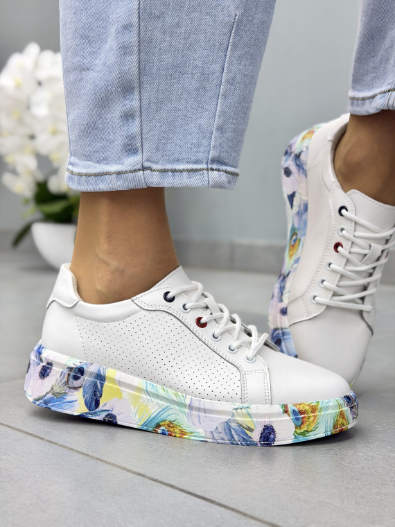 Białe sneakersy damskie skórzane z kolorową podeszwą casual
