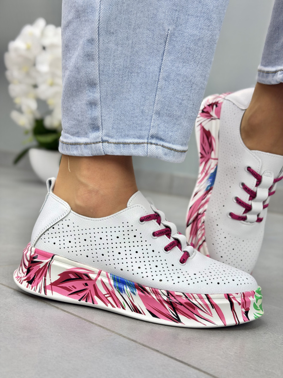 Białe sneakersy damskie skórzane z perforacją casual