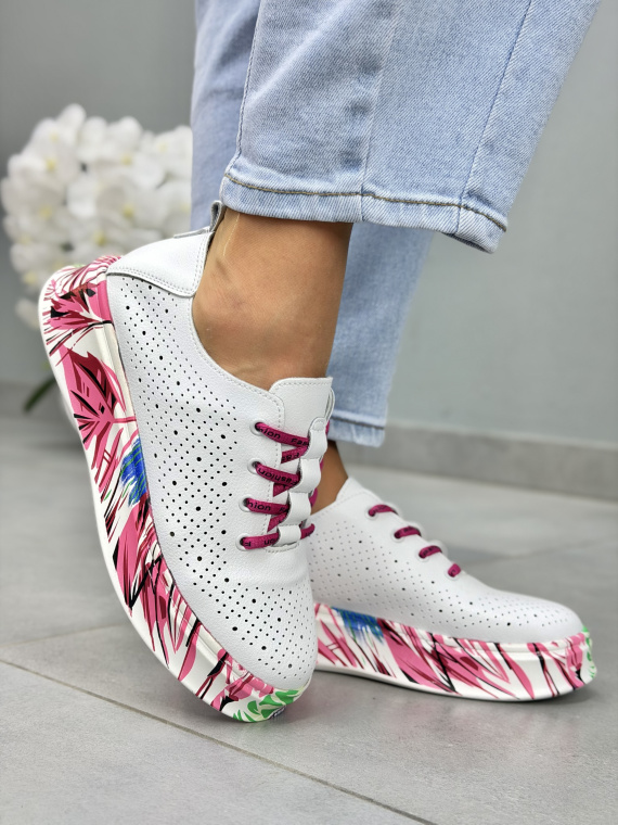 Białe sneakersy damskie skórzane z perforacją casual