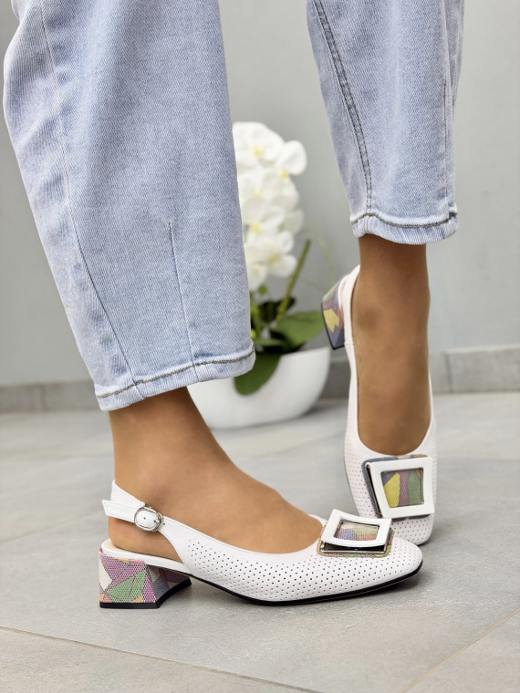 Białe sandały damskie slingback ze skóry naturalnej eleganckie